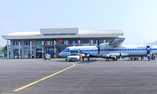 Cảng hàng không pleiku