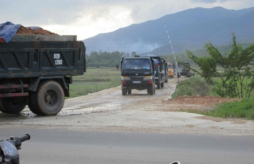 xe quá tải ql 14b