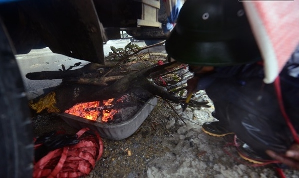 12 Đường đèo Ô Quy Hồ tê liệt, tài xế