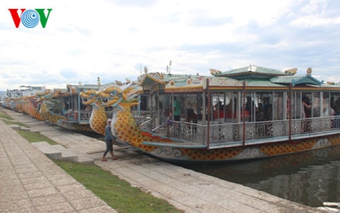 2 Nỗi lo %22Thảo Vân 2%22 trên sông Hương