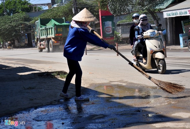 5 Dân khốn khổ vì xe công trình gây ô nh