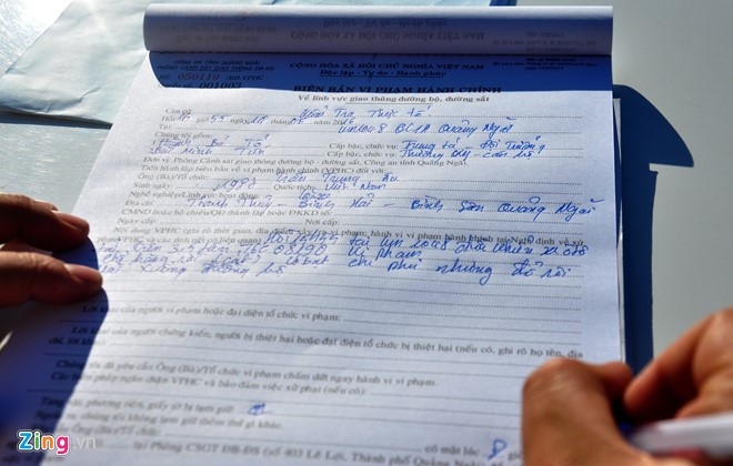 8 Dân khốn khổ vì xe công trình gây ô nh