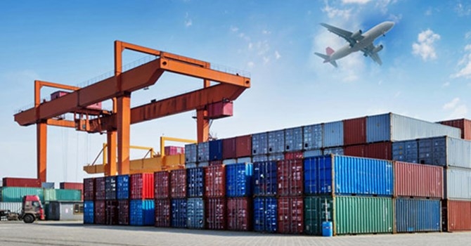 Chi phí Logistics Việt Nam đắt nhất thế g