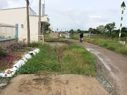 Tai nạn liên tục vì đường thi công “ì ạc