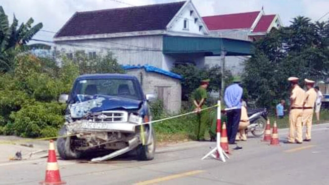 Chủ tịch xã lái ôtô tông chết 2 thiếu n