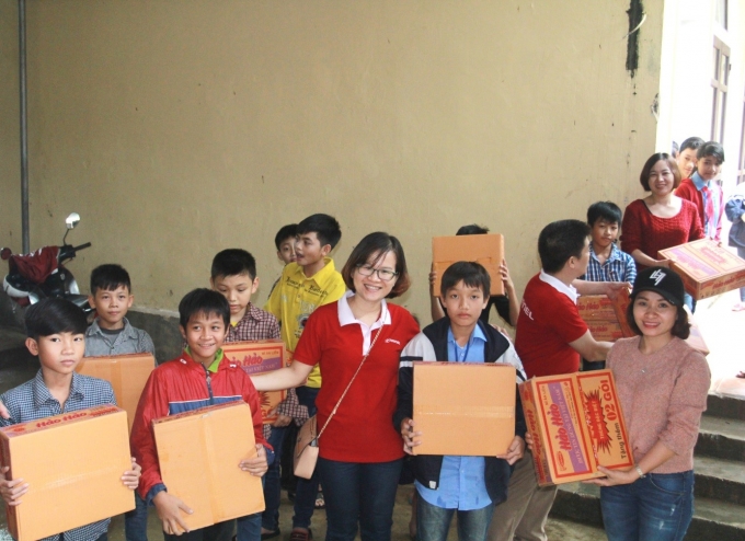 4 HANEL vượt mưa lũ chung tay ủng hộ đồng bào miền