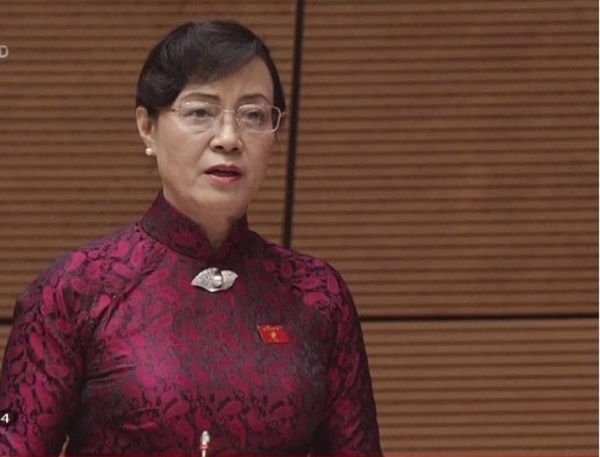 2 Chất vấn Bộ trưởng Nguyễn Chí Dũng