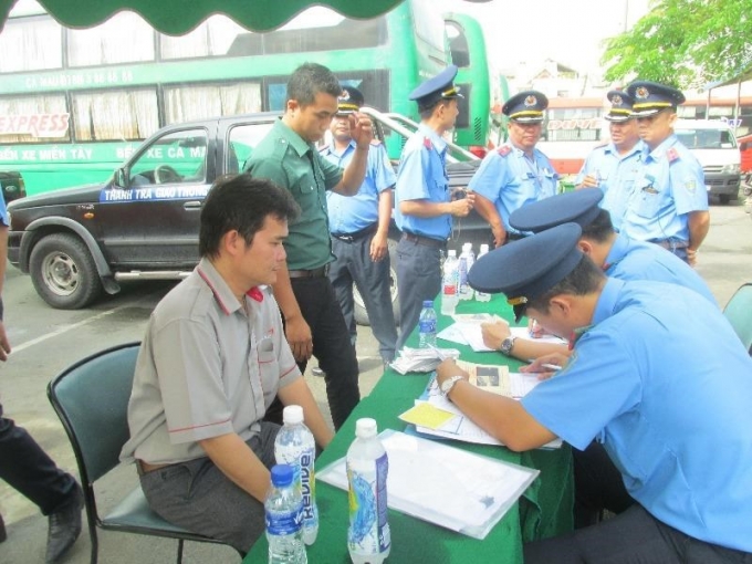 Mở đợt cao điểm kiểm tra xe khách giường nằm