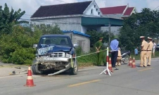 Học viên tập lái ô tô đạp nhầm chân ga tông chết t