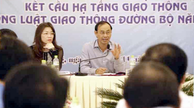 Sớm gỡ bỏ những bất cập trong vận tả