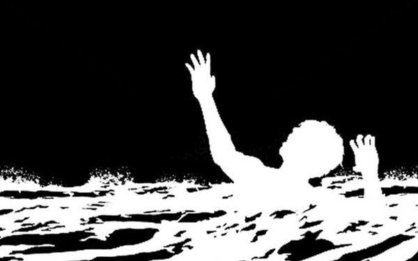 photo1512646187617-1512646187618