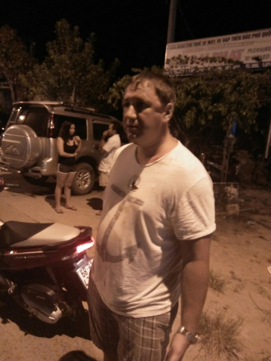 photo-1-1514080000781