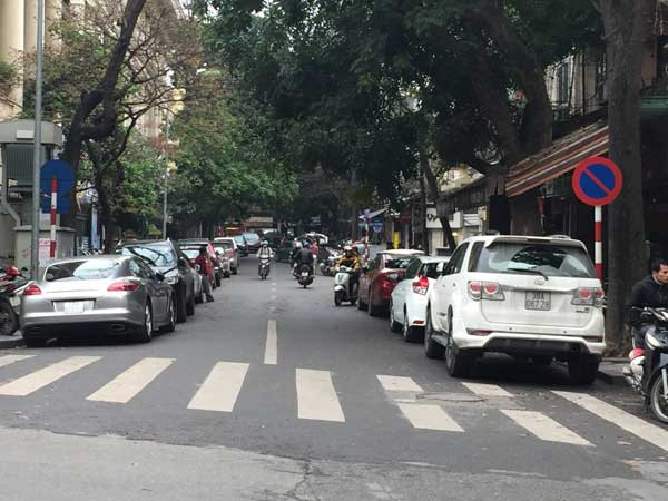 Hà Nội ban hành giá dịch vụ trông giữ xe đạp, xe m