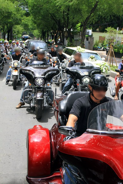 mo61282012-39bab-15178086296151694769998-151780868