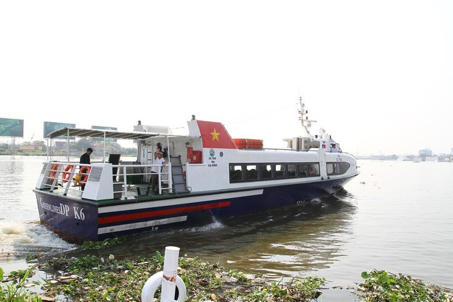 photo-1-15179911434582046575369