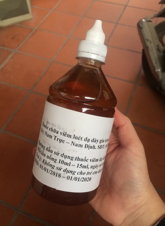 2 Lừa shipper đến đặt cọc tiền hàng, người đàn ông