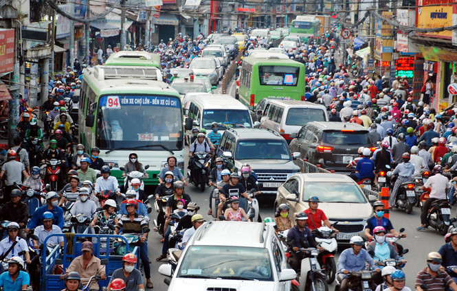 Đề xuất xây dựng 30 tuyến xe buýt mini đón khách t