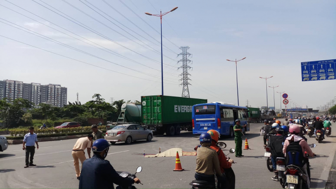 4018341513019743299456588288878206551851008n-15354