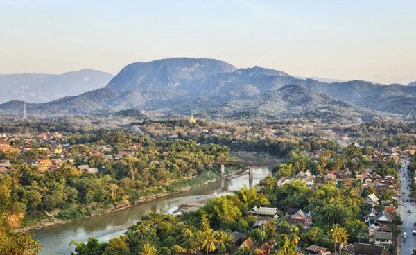 Làn sóng du khách Trung Quốc đe dọa di tích văn hó