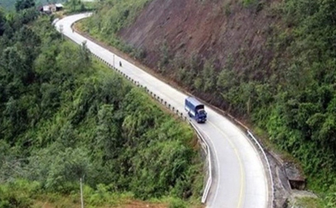 photo1536637170630-15366371706301068628423