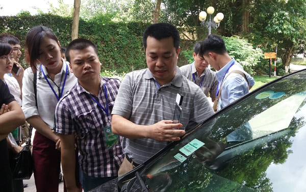 Sẽ cưỡng chế xe không dán thẻ thu phí tu