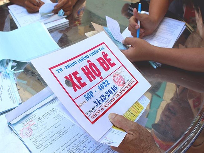 Đề nghị Bộ Công an xử lý ôtô sử dụng biển xe hộ đê