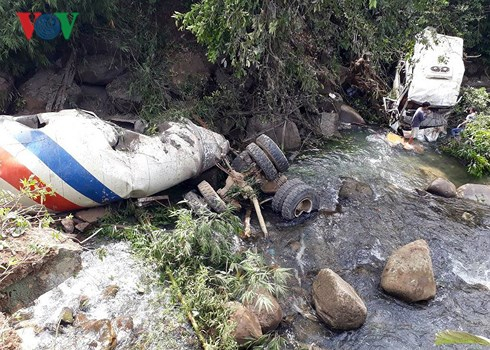 Đề xuất giải pháp nhằm ngăn chặn các vụ TNGT đặc b