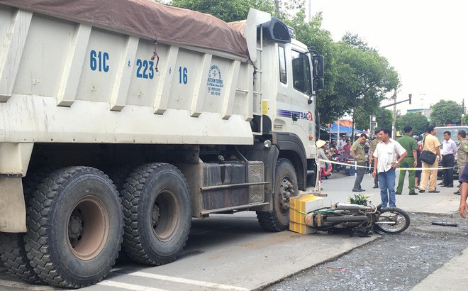 Người phụ nữ bị xe ben cán chết thương tâm