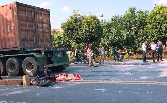 photo1539017267412-1539017267413208906908-15390467