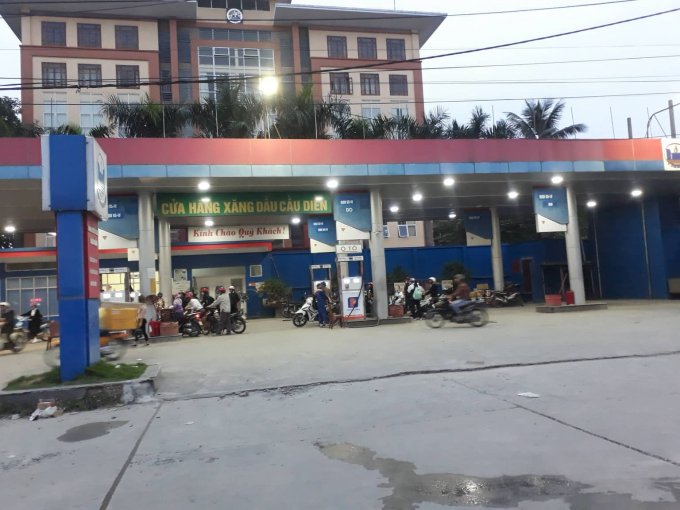 photo-1-1539696423412264562001