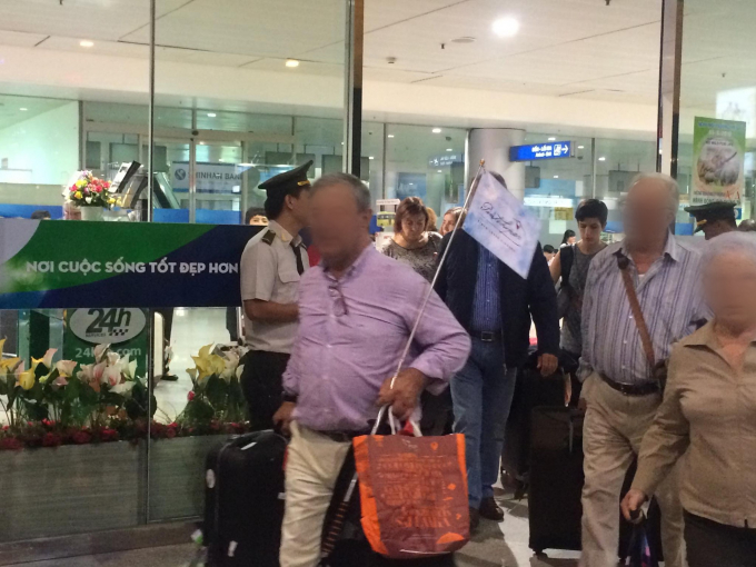 Du khách Trung Quốc nhảy lầu tự tử ở Sân bay Tân S