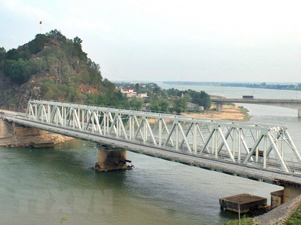 photo-1-15422677452841353398174