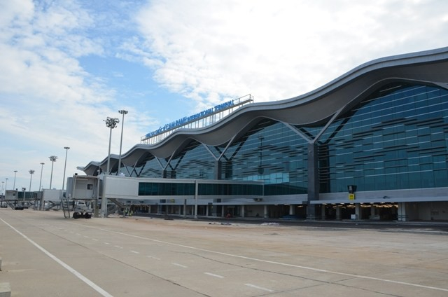 duong-bang-so-2-san-bay-quoc-te-cam-ranh-moi26-154