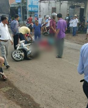 bi-xe-tai-can-chau-be-3-tuoi-tu-vong-tai-cho-hinh-