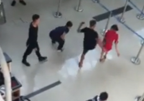 hanh-hung-2150-1543376565