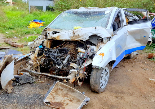 1-Xe-taxi-sau-tai-na-6107-1546525816