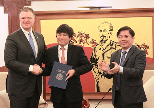 trao-giay-5619-1550219659-9212-1550222149