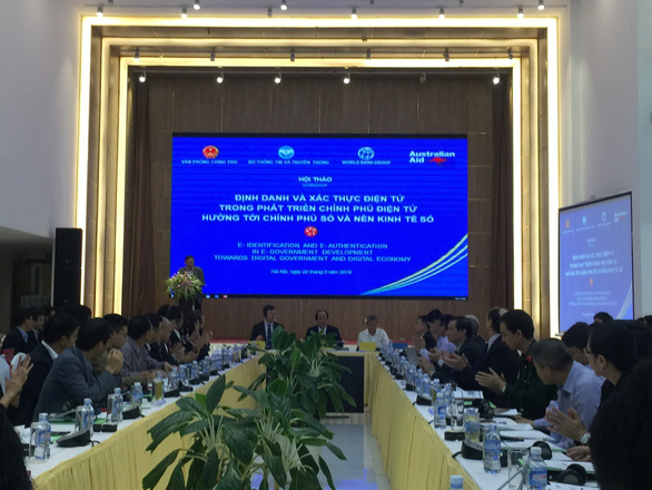 Cuối 2019 cấp đổi bằng lái, đấu giá biển số xe qua