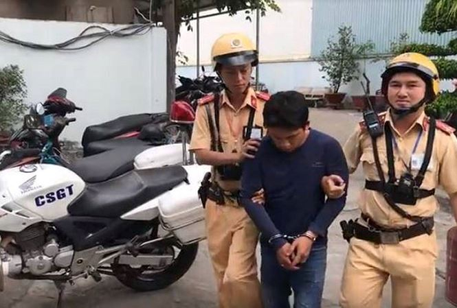 CSGT-no-sung-truy-bat-cuop