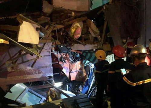 xe-ben-1-2557-1558915906