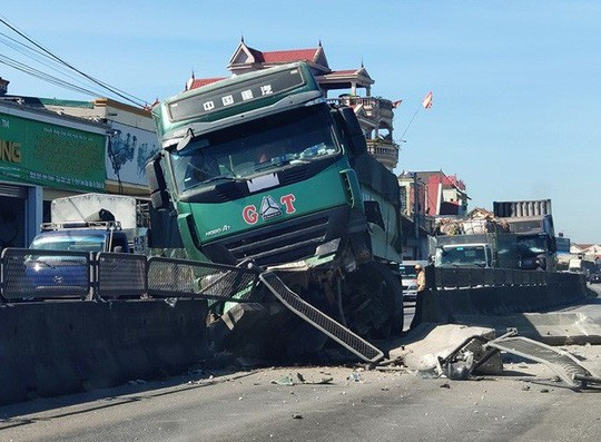 photo-1-1561187812053761714278