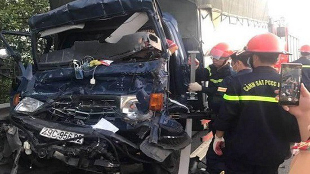 photo-1-15655123932961936545352