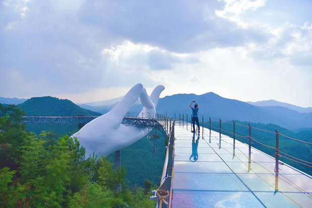 ecbf9d6bfcab48638b5c4d52170b10ca-15662302384486322