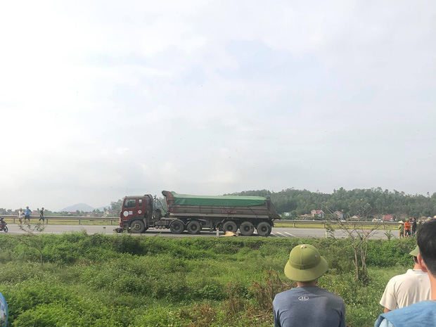 6950345125277770508432754313526188988432384n-15669