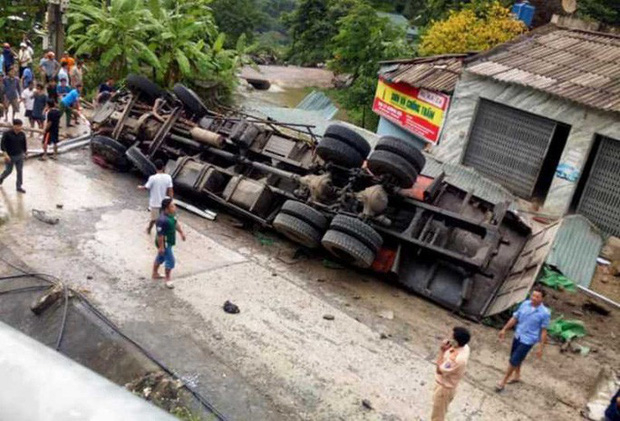 photo-1-15671504156351048878439