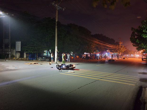 photo-1-15678239695611957483949