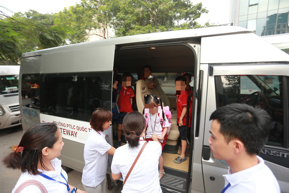 xe-dua-don-15686290875541540235253