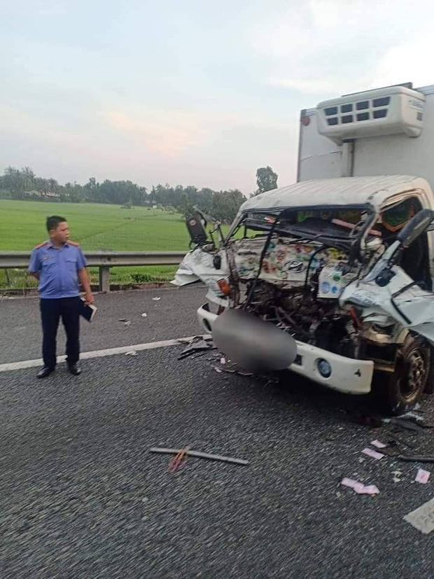 7178429930315714569167802344285131176411136n-15705