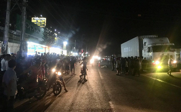 photo-1-15739174726701767238001