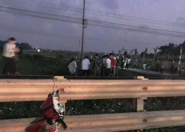 photo-1-1574048488101569458477